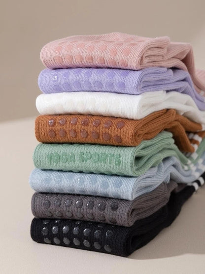 CAREZUVA™ PILATES SOCKS